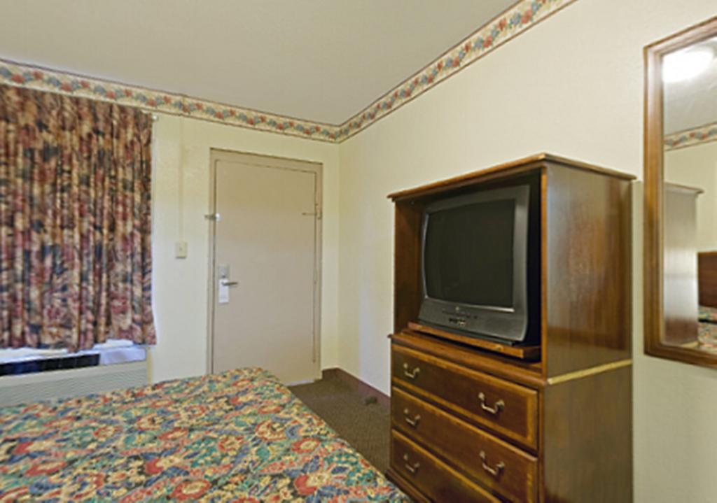 Value Inn Knoxville Bilik gambar